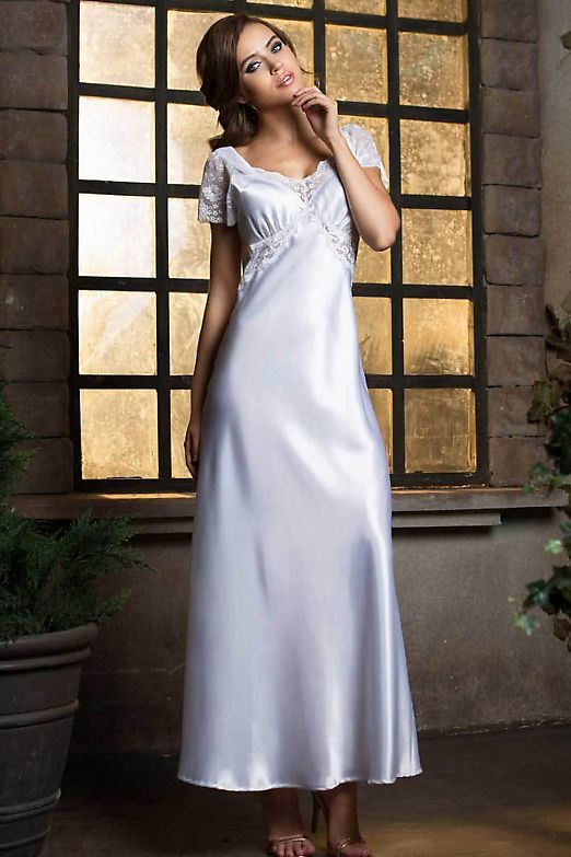 Mia-Mia Lady in white 17258
